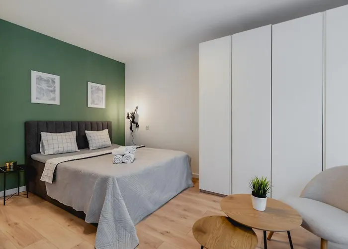 Urban Chic - Center - Luxury - Towarowaab Street Apartman Varsó