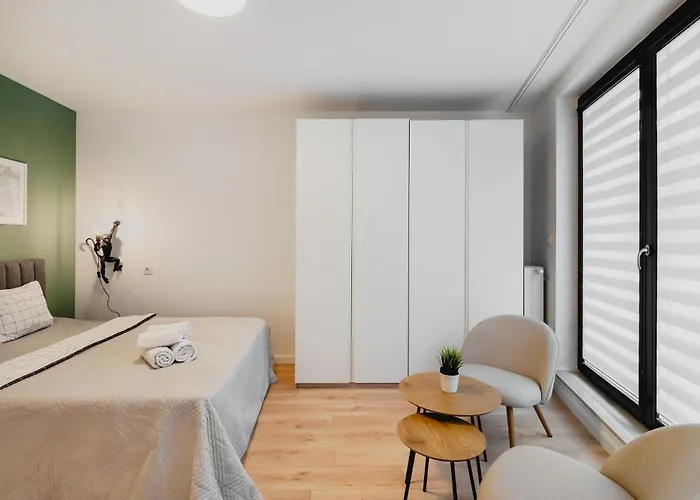 Urban Chic - Center - Luxury - Towarowaab Street Apartman